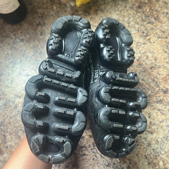 Off white x Nike Black and White Athletic Shoes - Picture 7 of 8